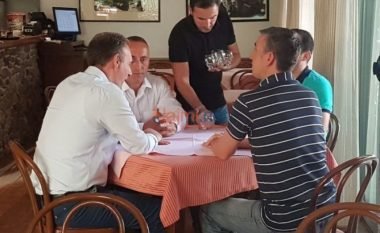 Në takimin mes PAN-it dhe Ukë Rugovës u diskutua ndarja e ministrive