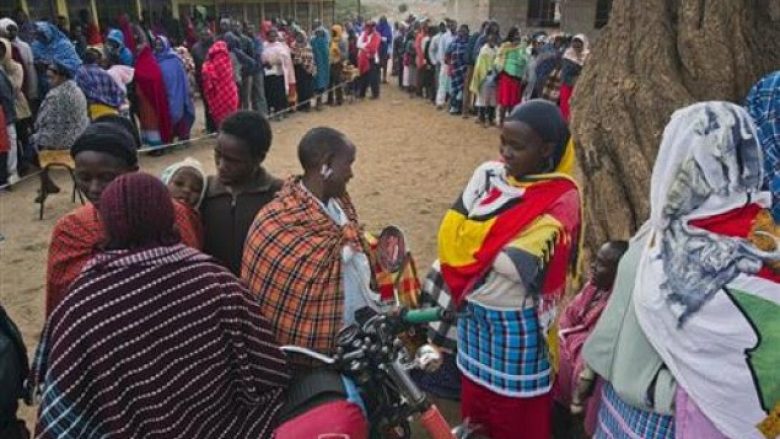 Kenia mban zgjedhjet nën frikën e dhunës