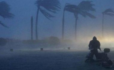 Uragani “Harvey” godet Teksasin, mijëra të evakuuar (Video)