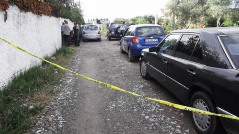 Tiranë, burrë e grua gjenden të vrarë në shtëpinë e tyre
