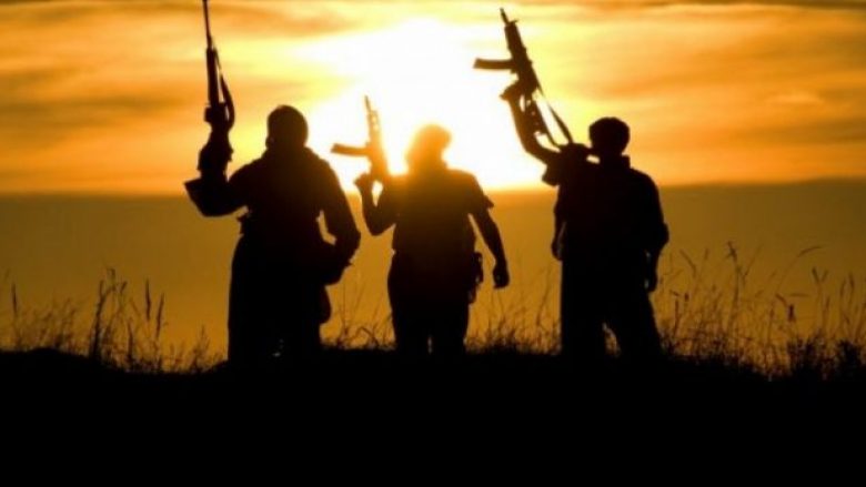 Xhihadistët nga Ballkani rikthehen të zhgënjyer nga ‘Kalifati’ i ISIS-it