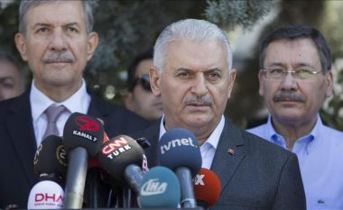 Kryeministri turk: Askush nuk ka të drejtë të përzihet në punët e brendshme të Turqisë