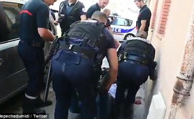 Alarmohet Franca: Bërtiti “Allahu Akbar” dhe theri katër kalimtarë rasti dhe tre policë (Foto/Video)