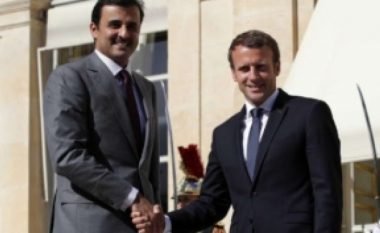 Macron kërkon heqjen e embargos që prek popullsinë e Katarit