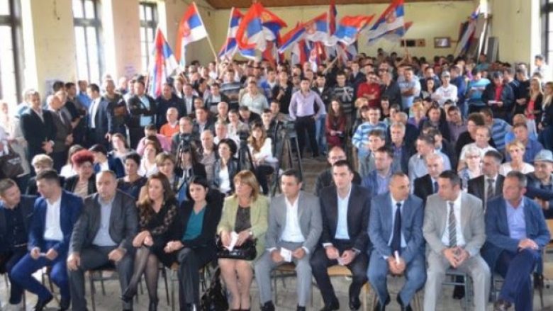 Përleshje mes simpatizantëve të Listës serbe në Leposaviq