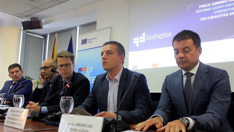 Vitin e ardhshëm regjistër qendror elektronik në Maqedoni