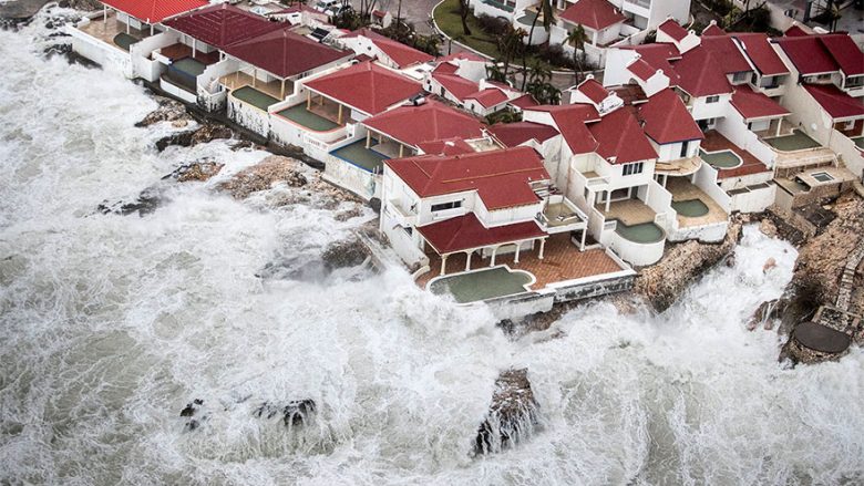 Imazhe rrëqethëse që tregojnë se sa i rrezikshëm është uragani Irma (Foto)