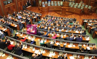 Veseli rizgjidhet kryetar i Kuvendit të Kosovës (Video)