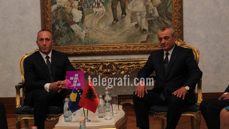 Haradinaj takohet me kryetarin e Kuvendit të Shqipërisë, Gramoz Ruçin (Foto)