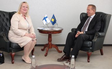 Pacolli takoi ambasadoren finlandeze, flasin për liberalizimin e vizave