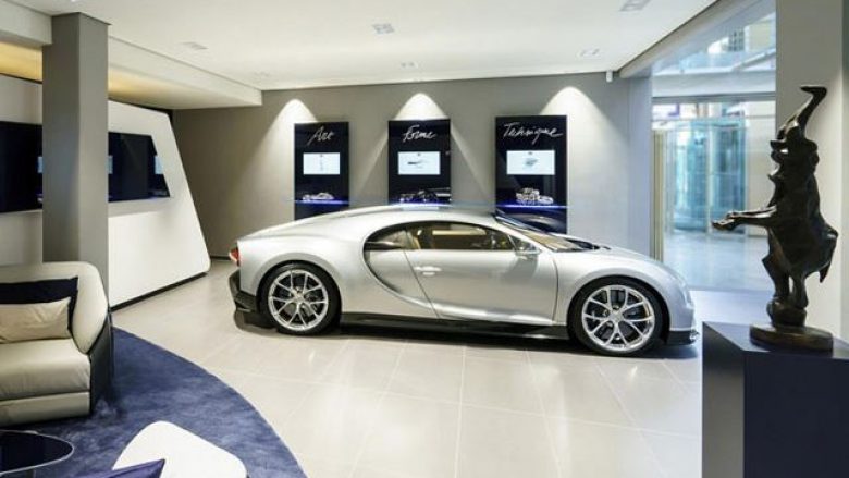 Bugatti me lokal të ri ekspozues, mbi njëqind metra katrorë luks të mahnitshëm (Foto)