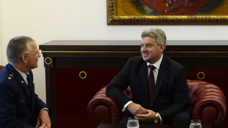 Ivanov-Cray: Do të vendoset bashkëpunim mes ushtrisë së Maqedonisë dhe Vermontit