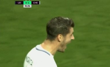 Morata kalon në epërsi Chelsean ndaj Leicesterit (Video)