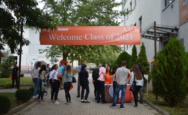 Rreth 100 studentë të ri i bashkëngjiten Universitetit të vetëm Amerikan në Kosovë – RIT Kosovo (A.U.K) College
