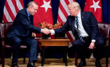 Konfirmohet miqësia SHBA-Turqi: Miku im Erdogan, miku im Trump