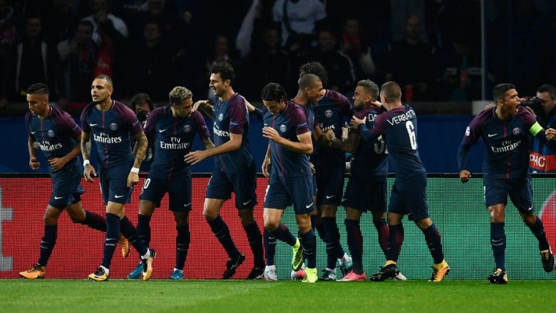 Cavani, Neymar dhe Alves harrojnë problemet dhe bashkojnë forcat, PSG shkatërron Bayernin në LK (Video)