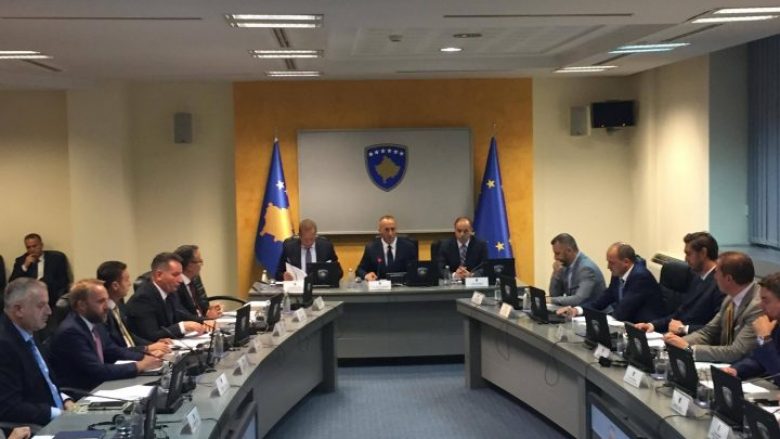 Kosova, me Qeveri të re e me sfida të vjetra (Video)
