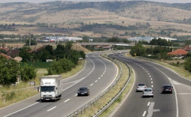 Maqedoni, me 14 milion euro nga Banka Botërore do të rikonstruohen 12 rrugë rajonale