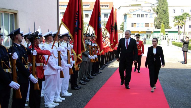 Ministri i FSK-së zhvilloi vizitën e parë zyrtare në Shqipëri