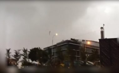 Era e fuqishme dëmton objektin e ri të Komunës së Prishtinës (Video)