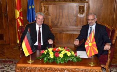 Ambasadori i ri gjerman në Maqedoni, përshëndet politikën e dyerve të hapura të institucioneve