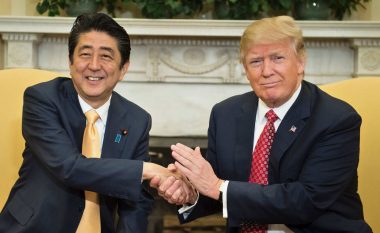 Trump dhe kryeministri japonez mesazh uniteti kundër Koresë së Veriut