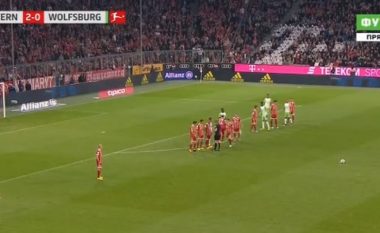 Portieri i Bayernit i mundësoi të realizoi supergol nga 30 metra Maximilian Arnoldit (Video)