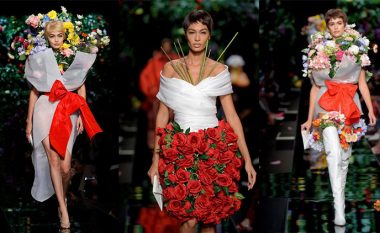 Në sfilatën e Moschino nuk kishte veshje, por buqeta me lule të vërteta (Foto)