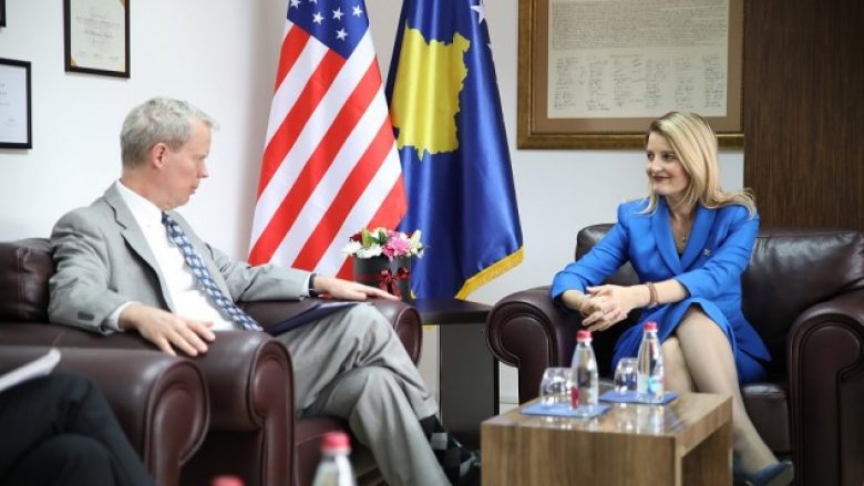 Delawie mbështet Kosovën drejt integrimit evropian