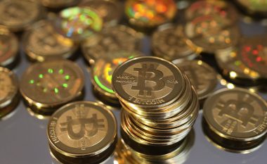 Bitcoin për herë të parë kalon vlerën e 10 mijë dollarëve