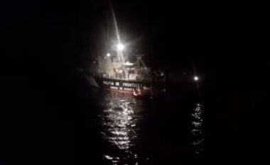 Anija shqiptare shpëton 52 emigrantë në detin Egje (Video)