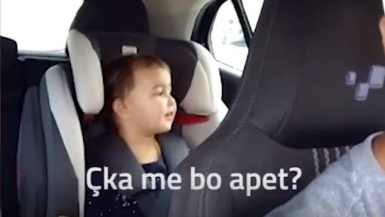 Dyvjeçarja nga Prishtina ka një kërkesë jo të zakonshme për babain e saj (Video)