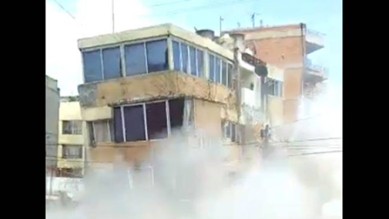 Pamje apokaliptike nga Meksika: E gjithë ndërtesa “shkundet” nga tërmeti, më pas shembet e tëra (Video)