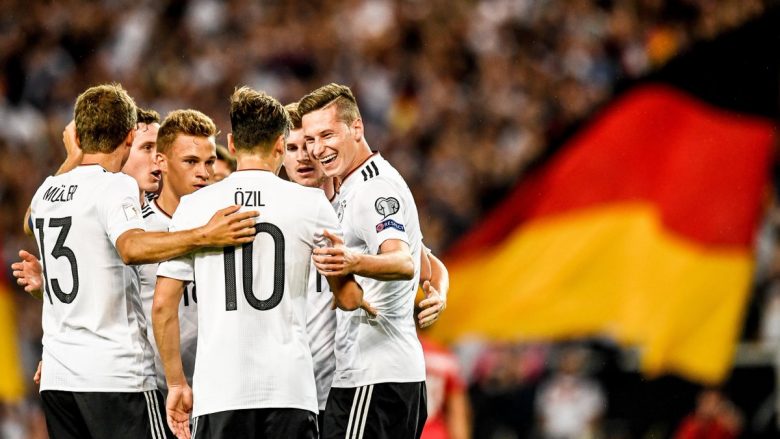 Kombëtarja e Gjermanisë aksidentalisht zbulon listën zyrtare për Kampionatin Botëror,katër futbollistë mbetën jashtë ndërsa Neuer do të jetë në Rusi