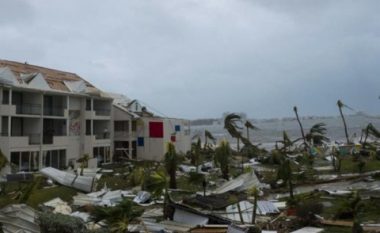 Uragani Irma godet ishujt në Florida (LIVE/Video)
