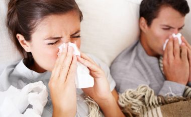 Tri mënyra për ta parandaluar ftohjen dhe gripin këtë dimër