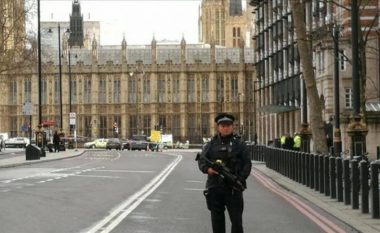 ‘Blindohet’ Londra, pritet një tjetër sulm terrorist