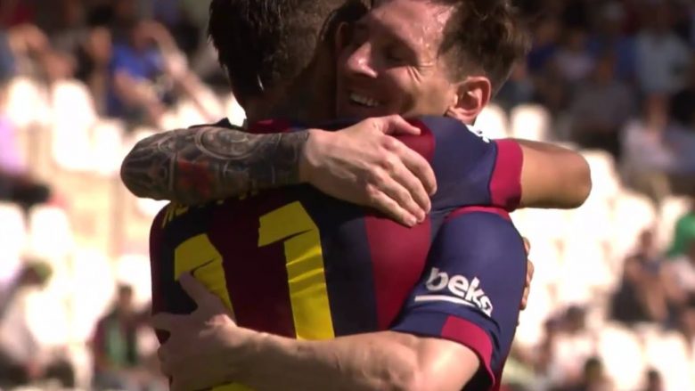 Kujtojmë kohën kur Messi ia dhuroi Neymarit penalltinë përkundër mundësisë që kishte të kompletonte het-trikun dhe ishte në garë të ngushtë me CR7 (Video)