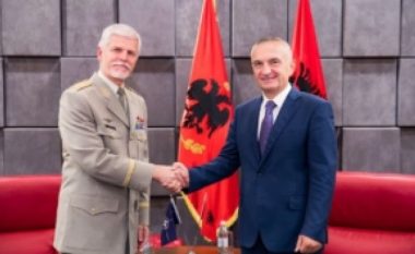 Presidenti Meta takoi kryetarin e Komitetit Ushtarak të NATO-s