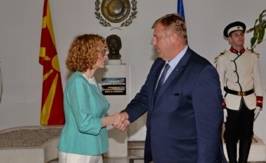 Ministri i mbrojtjes së Bullgarisë, Karakachanov, nesër në vizitë zyrtare në Maqedoni