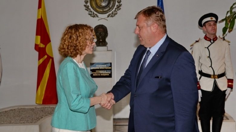 Ministri i mbrojtjes së Bullgarisë, Karakachanov, nesër në vizitë zyrtare në Maqedoni