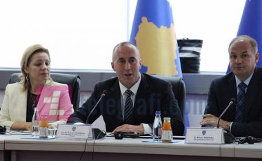 Fillon takimi i Haradinajt me ambasadorët e BE-së në Kosovë