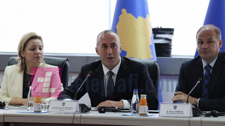 Fillon takimi i Haradinajt me ambasadorët e BE-së në Kosovë
