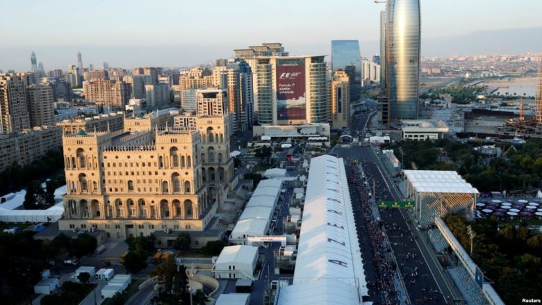 Baku: Janë shpenzuar miliarda dollarë për ndikim në politikanët evropianë