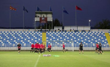 Forca të mëdha sigurie në Strumicë para ndeshjes mes Maqedonisë dhe Shqipërisë (Foto)