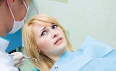 Alergji tek dentisti – ç’duhet të bëjmë dhe si ta evitojmë