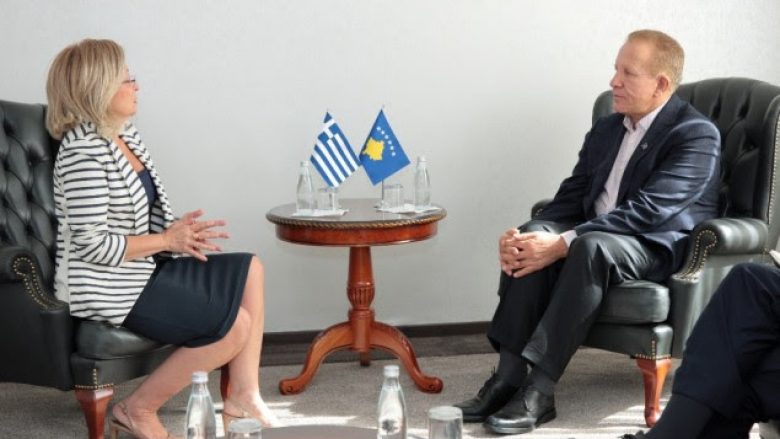 Pacolli dhe Athanassiadou flasin për fuqizimin e raporteve Kosovë-Greqi