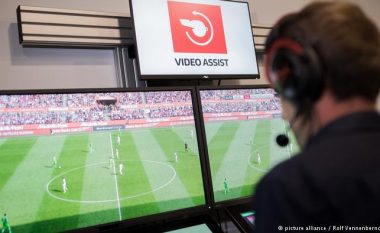 Bundesliga e pakënaqur me VAR-in