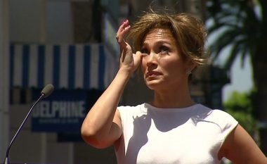 J.Lo ende nuk ka vendosur kontakte me familjen në Porto Riko