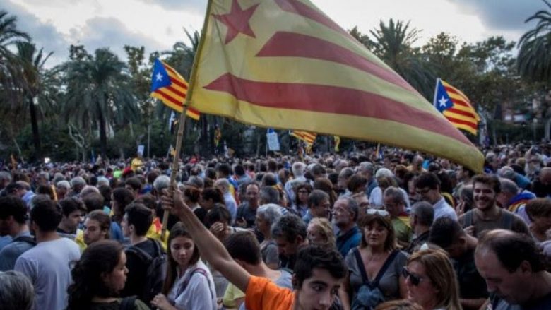 Madridi tallet me deklaratën e pavarësisë së kreut katalanas